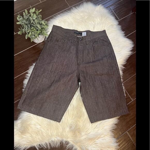 Rocawear chocolate brown denim shorts sz 34 - Picture 1 of 6